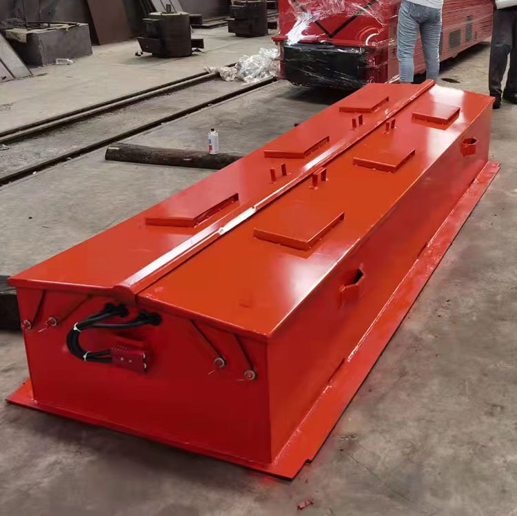 维护简单蓄电池矿用电机车车型 矿山运输适用