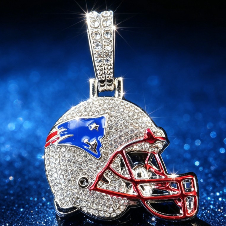 Europa y América Hip-Hop Nueva Inglaterra Patriots Casco de diamante completo Collar de hombre cadena cubana Elemento de equipo NFL