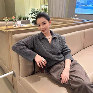 春秋新款25女韩版Polo领套头麻花上衣羊毛针织洋气v领套头开衫