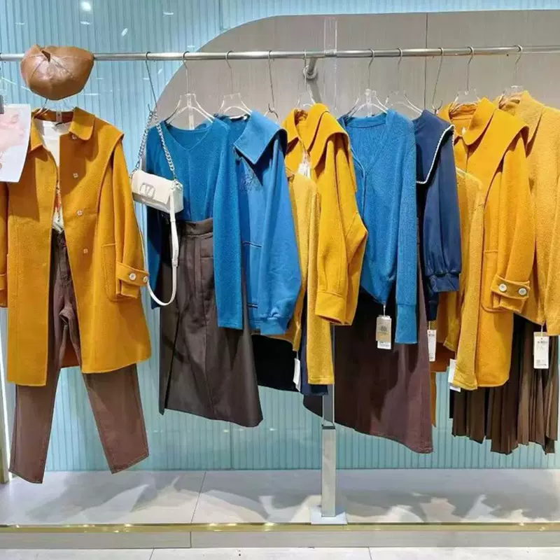 25冬款Aitoo艾凸.苏希羽绒服连衣裙上衣裤裙专柜撤柜一手货源供应