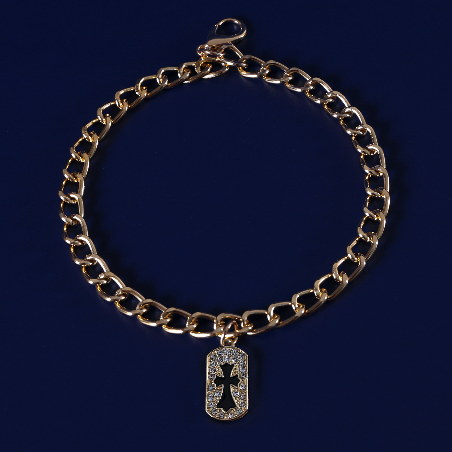 Comercio exterior mascotas cadenas de metal de diamante cruz barroco gatos perros dorados collares de plata estilo europeo y americano