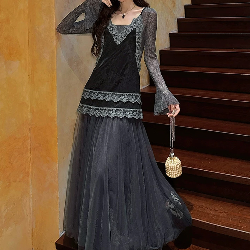 [Blackberry Wine] 3D embossed silver lace, sand-washed dyed, faux two-piece dress with patchwork design, 2026 autumn new collection