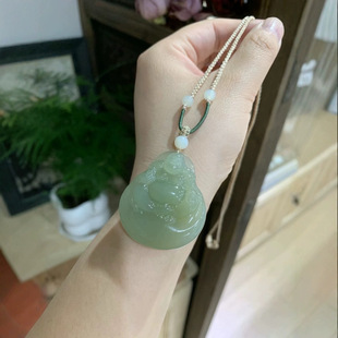 Jin Yu Tang Xinjiang Hetian jade Maitreya Buddha ice bottom water moist and delicate as fat Seiko carving laughing Buddha full of atmosphere