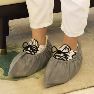 Disposable shoe cover thickened non-woven foot cover workshop classroom adult children plus size plastic shoe cover in stock