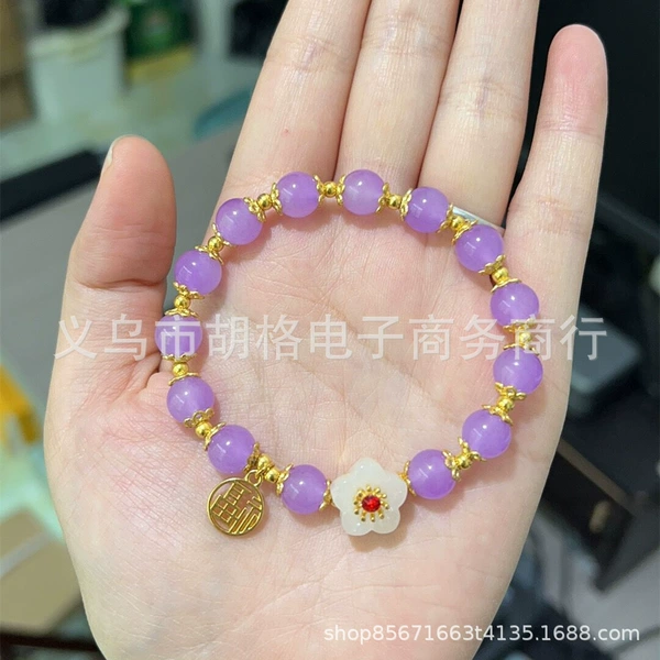 Bracelet with amethyst