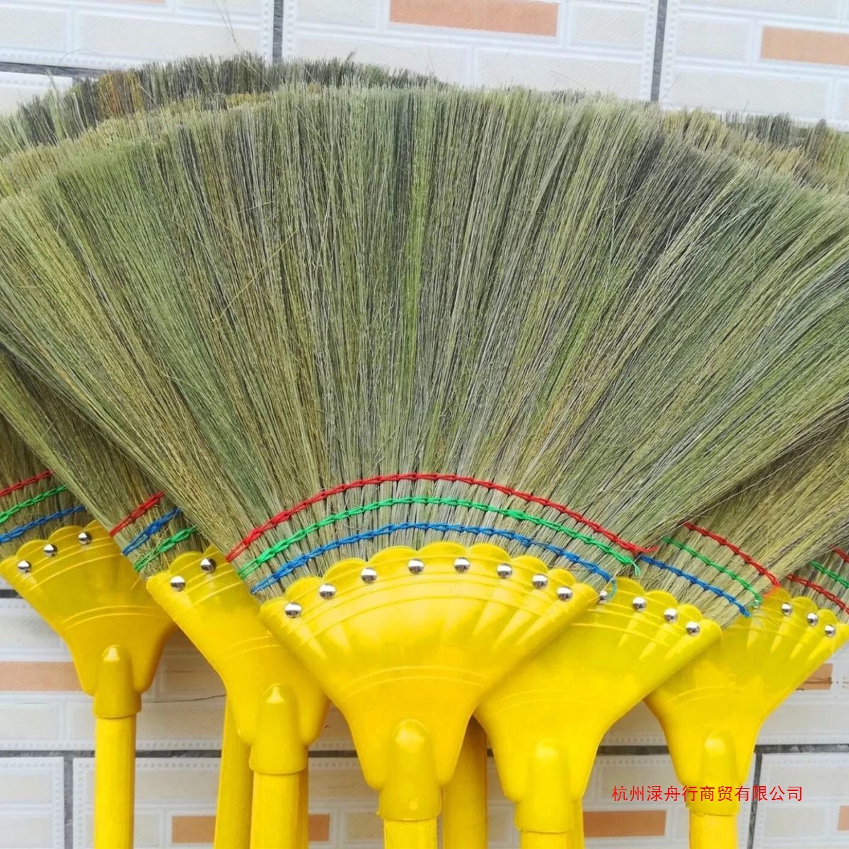 批发芒草扫把地板芦花扫帚芦苇高粱扫把扫细灰扫把芒草凤尾草大扫