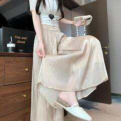 女性用ガラスガーゼアイスシルクワイドレッグパンツ、レイジープリーツデザイン、ドレープ感のあるエレガントな薄いスカートパンツ
