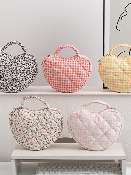 Brand handheld capacious cosmetic bag