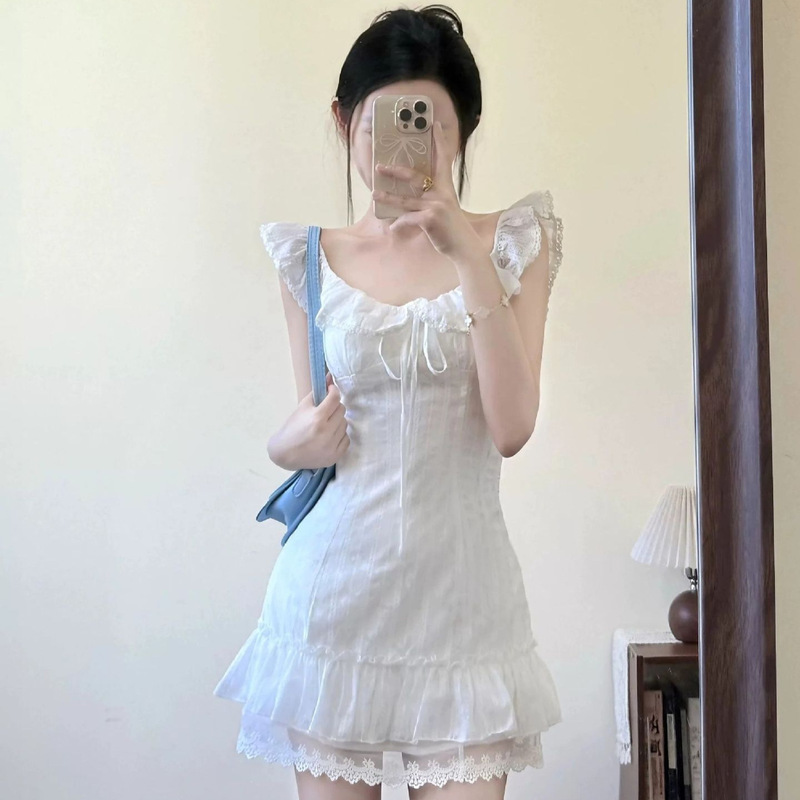 White Dress for Women, Perfect for Summer, First Love Style, Pure and Beautiful, Waist-Cinching A-Line Short Dress