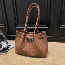 �羳�����������������Ů�r�аٴ�ͨ�ڏ͹ņμ�Ҹ�°����ذ��W��