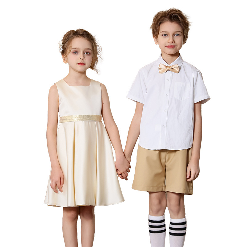 Traje de interpretación de coro para niños Nuevo estilo de actuación de la temporada de graduación de jardín de infantes Vestido de recitación de poesía de escuela primaria y secundaria