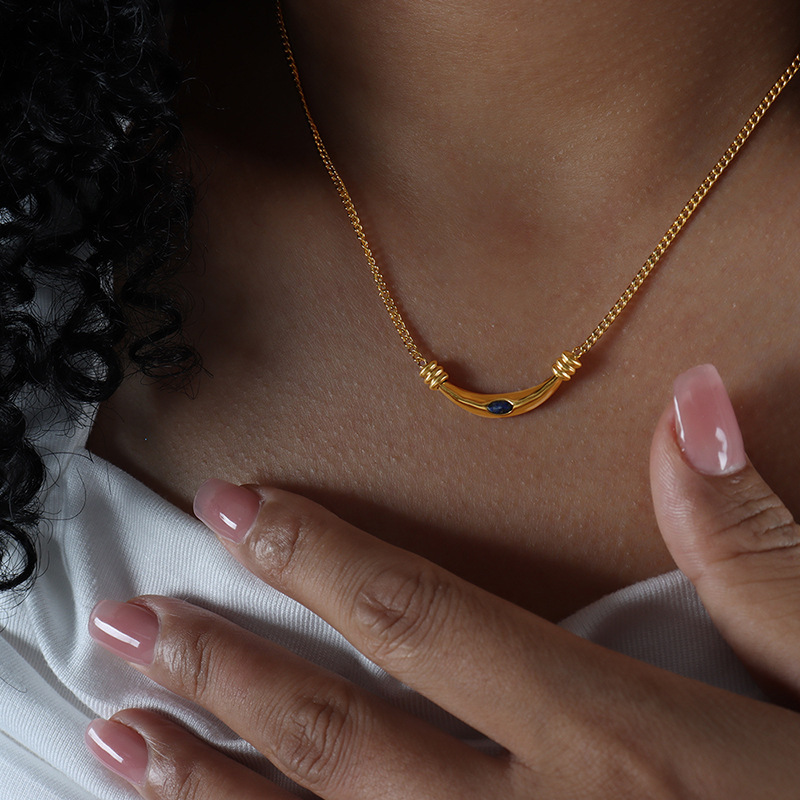 Greek Girl Accessible Luxury Ins Style Niche Stylish Necklace Clavicle Chain Titanium Steel Non-Fading Neck Necklace Jewelry Women's Crystal