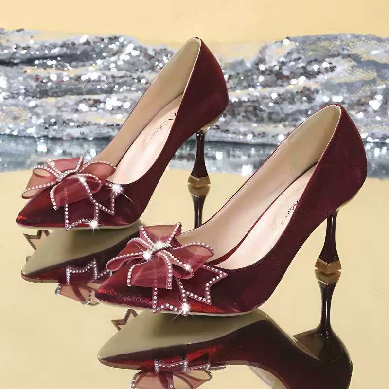 Французские туфли на высоком каблуке для женщин 2025 осень новые универсальные шпильки элегантные остроносые туфли с бантом для подружек невесты свадебные туфли