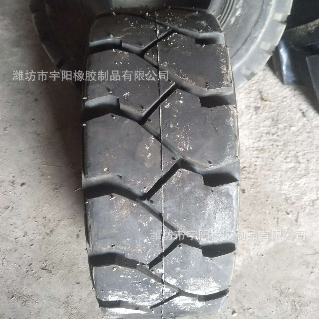 工程机械叉车轮胎18x7-8 充气轮胎   加厚 18*7-8