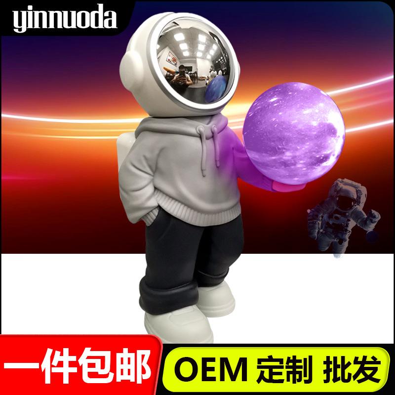 Nuevo astronauta inalámbrico Bluetooth audio luz nocturna mini altavoz de escritorio pequeño portátil decoración de regalo de cumpleaños