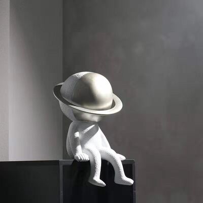 Simplicity originality a living room Side table Children's Room Decoration Astronaut Astronaut a decoration Sales offices ornament