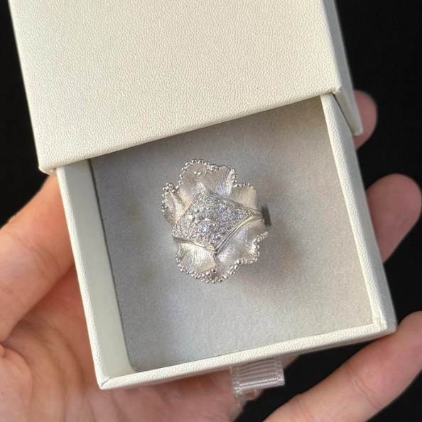 Silver Brushed Skirt Edge Ring Women, Finely Crafted, Light Luxury, Personalized Design, Index Finger Ring, Fine Glitter_voghion.com