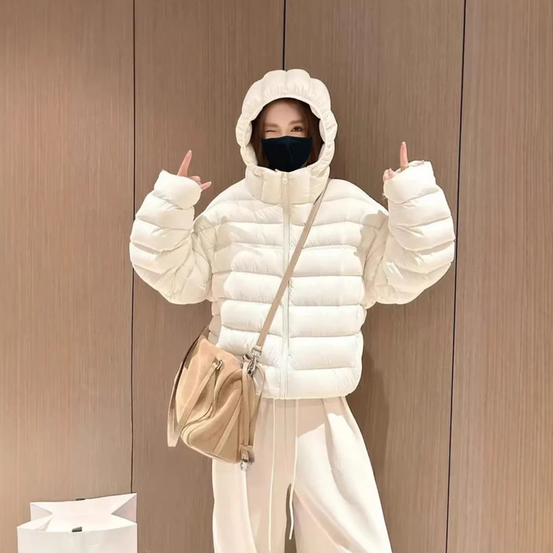 2026 Winter New Women's Lightweight Puffer down Jacket Short Style White Duck down Warm Hooded Coat for Petite Sizes 2026 Winter New Women's Lightweight Puffer down Jacket Short Style White Duck down Warm Hooded Coat for Petite Sizes