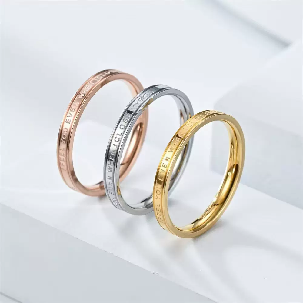 钛钢英文字母素圈戒指女 小众设计ins不掉色轻奢风指环不锈钢饰品