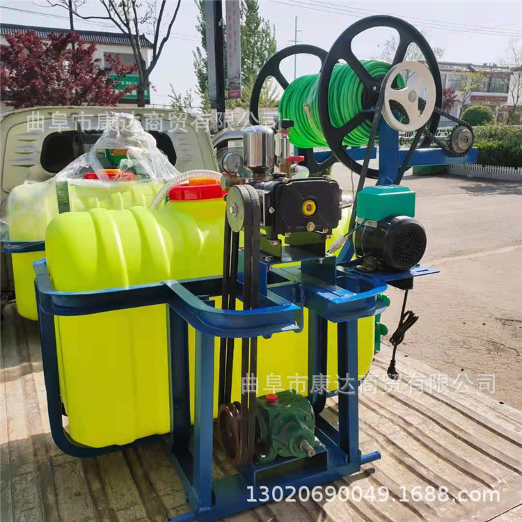 四轮悬挂式打药机 自动收管8米喷杆喷药机 拖拉机后置喷雾器