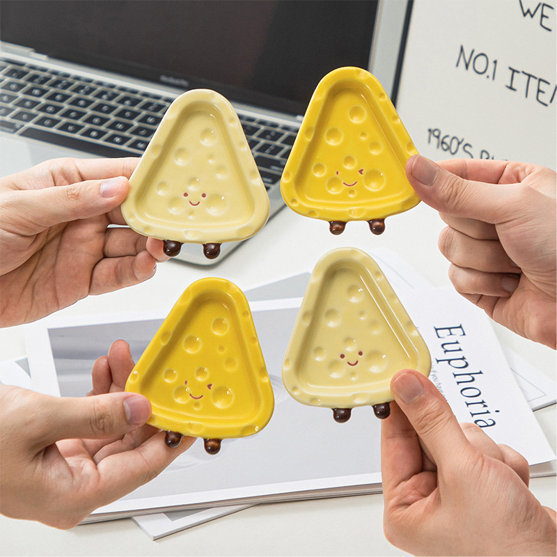 Creative Pottery Cheese-shaped Desktop Small Ornaments Hand-painted Underglaze Color Cute Fun Household Ceramic Dish