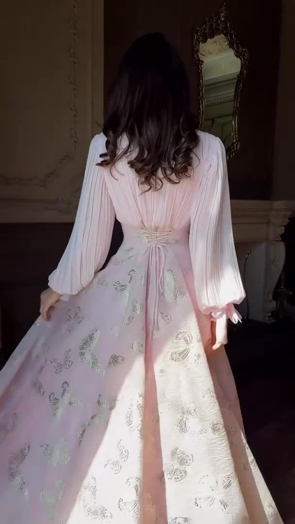 European American 2025 Spring Elegant And Noble Long-Sleeved Dynamic Romantic Style Gold-Embossed Long Dress For_ecoleips.com