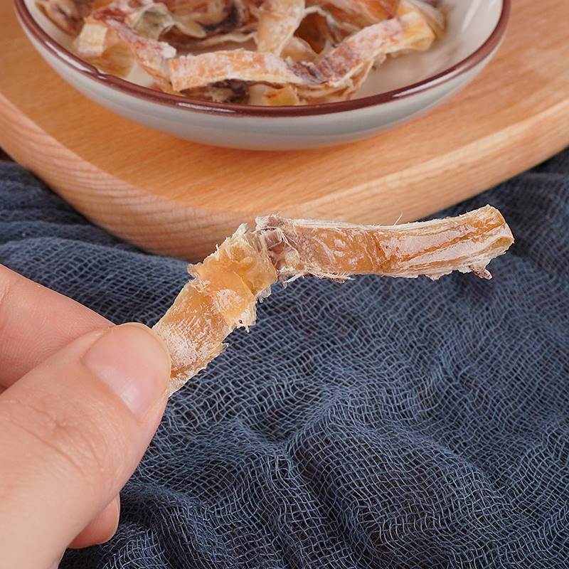 イカの乾燥手がイカのマスタードを裂いてイカの乾燥イカを焼く妊婦の間食は缶を開けてすぐに500g食べます。|undefined