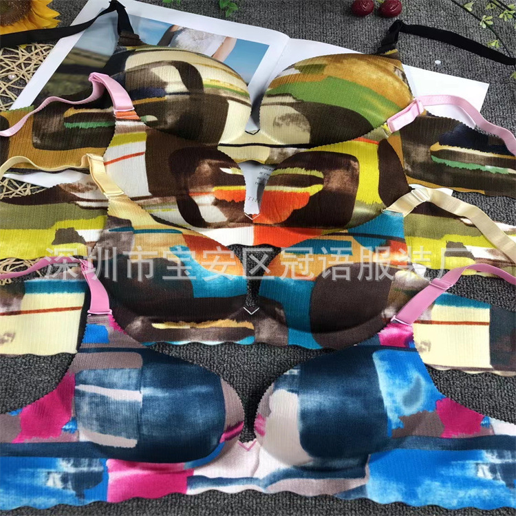 Irregular Graphic Palm Cup Gathering Bra Stock Cross-border Wholesale India India America bra stock