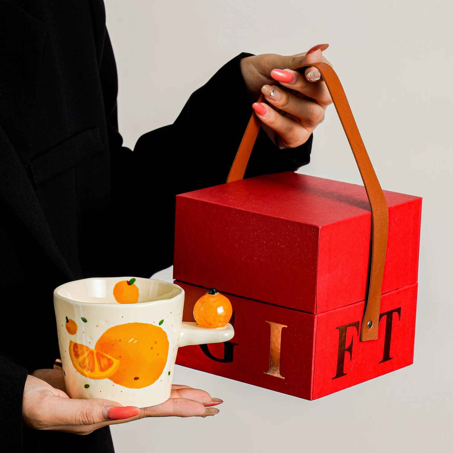 Taza naranja de alto valor de diseño taza de cerámica de nicho creativa taza de agua doméstica de mujer taza de café de oficina