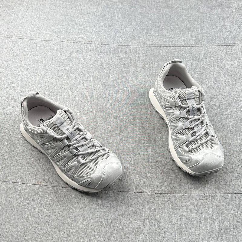 Fashionable universal breathable sneakers platform