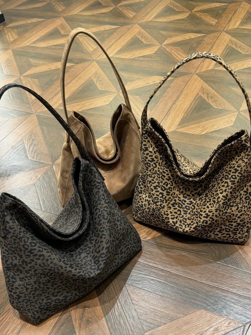 Bolso con estampado de leopardo para mujer de gran capacidad 2025 nuevo otoño e invierno bolso de compras de un solo hombro de lona salvaje