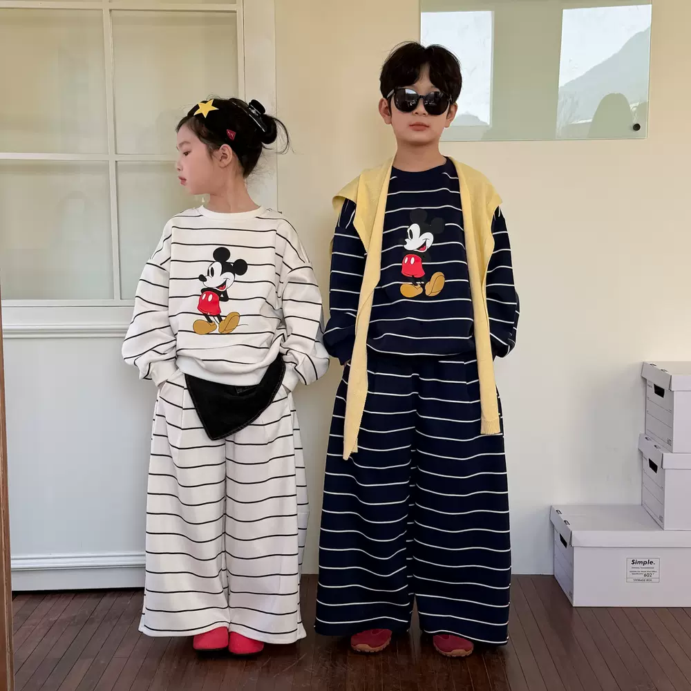 末小蒙童套装2026春季男女童韩版卡通老鼠两件套儿童条纹宽松套装