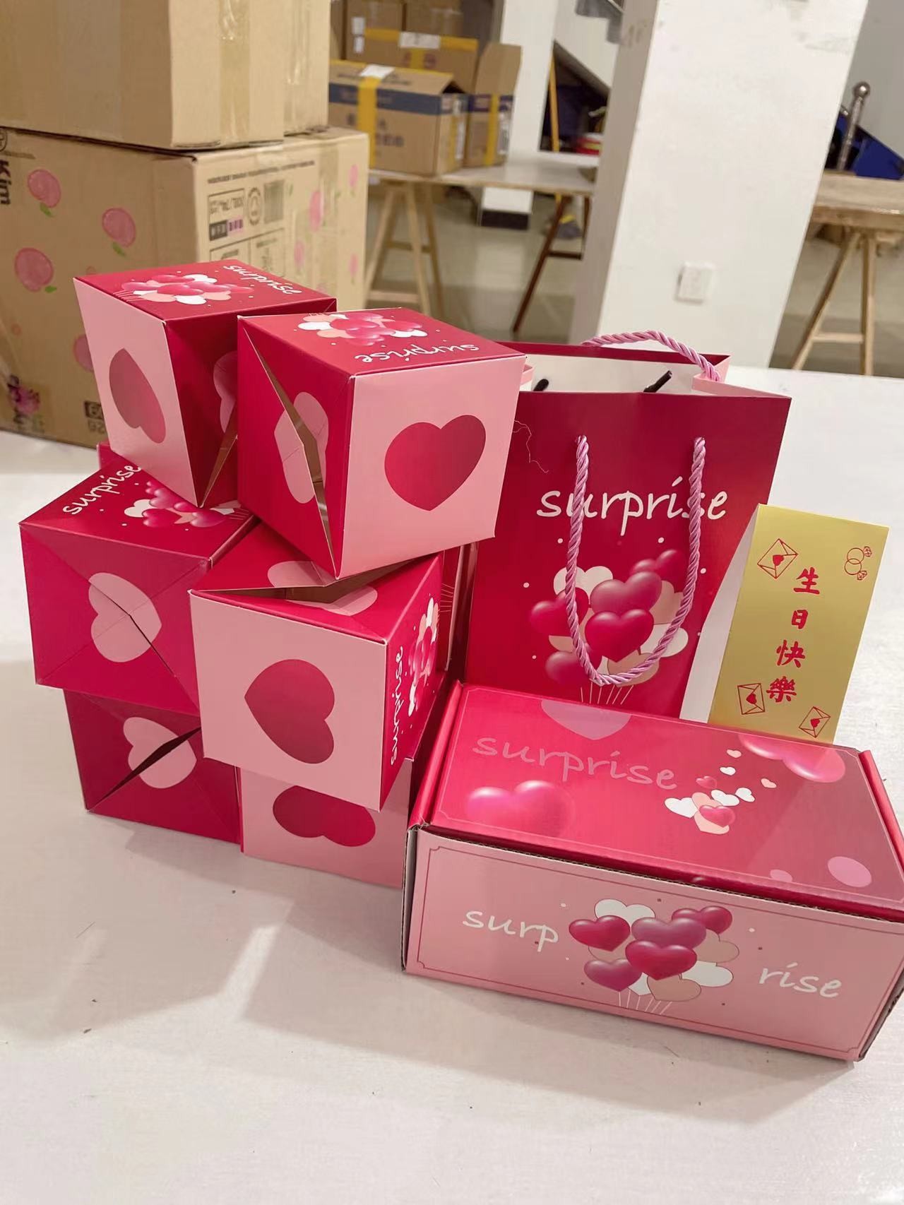 로즈 레드 러브 스타일(생일 축하합니다), 바운싱 박스 6개 + 선물 상자 + 선물 가방