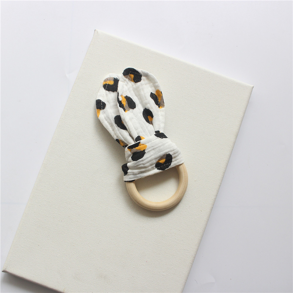 23g Weight Teething biscuits Toys Type 1 Piece Quantity Cloth, Wood Material Solid Color, Bow Knot Pattern Cute Style Cotton Gauze Wooden Teething Ring Baby Hand Grasping Training Toy Cute Solid Color Baby Accessories 1