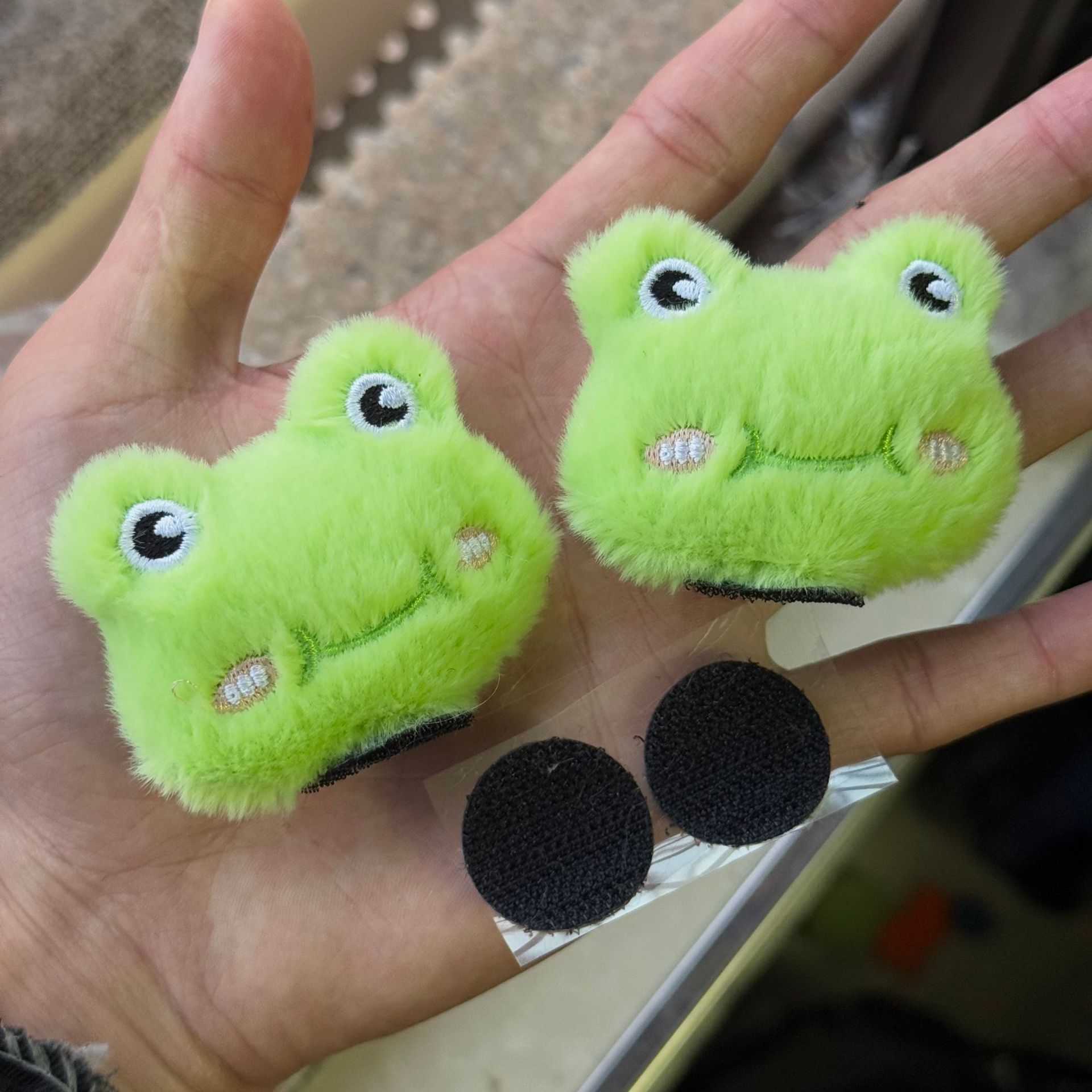 인형 스티커-개구리