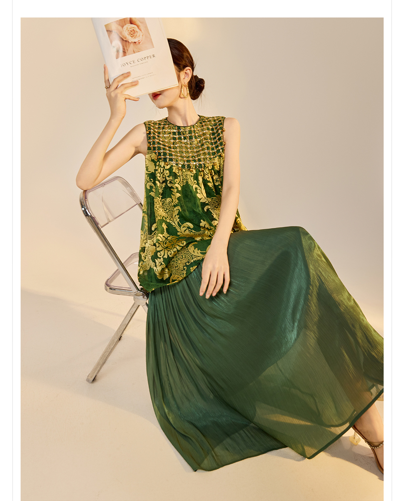 Đầm maxi nữ phong cách Trung Hoa mới, tay không, đính cườm lụa, dáng thắt eo N6041 — màu vàng, xanh lá cây chi tiết 8