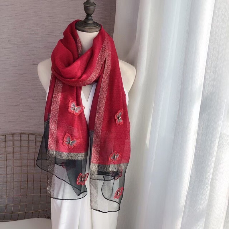 秋と冬の韓国シルクスカーフ女性用模擬シルクファッション立体蝶刺繍薄いガーゼスカーフ母親のギフト|undefined