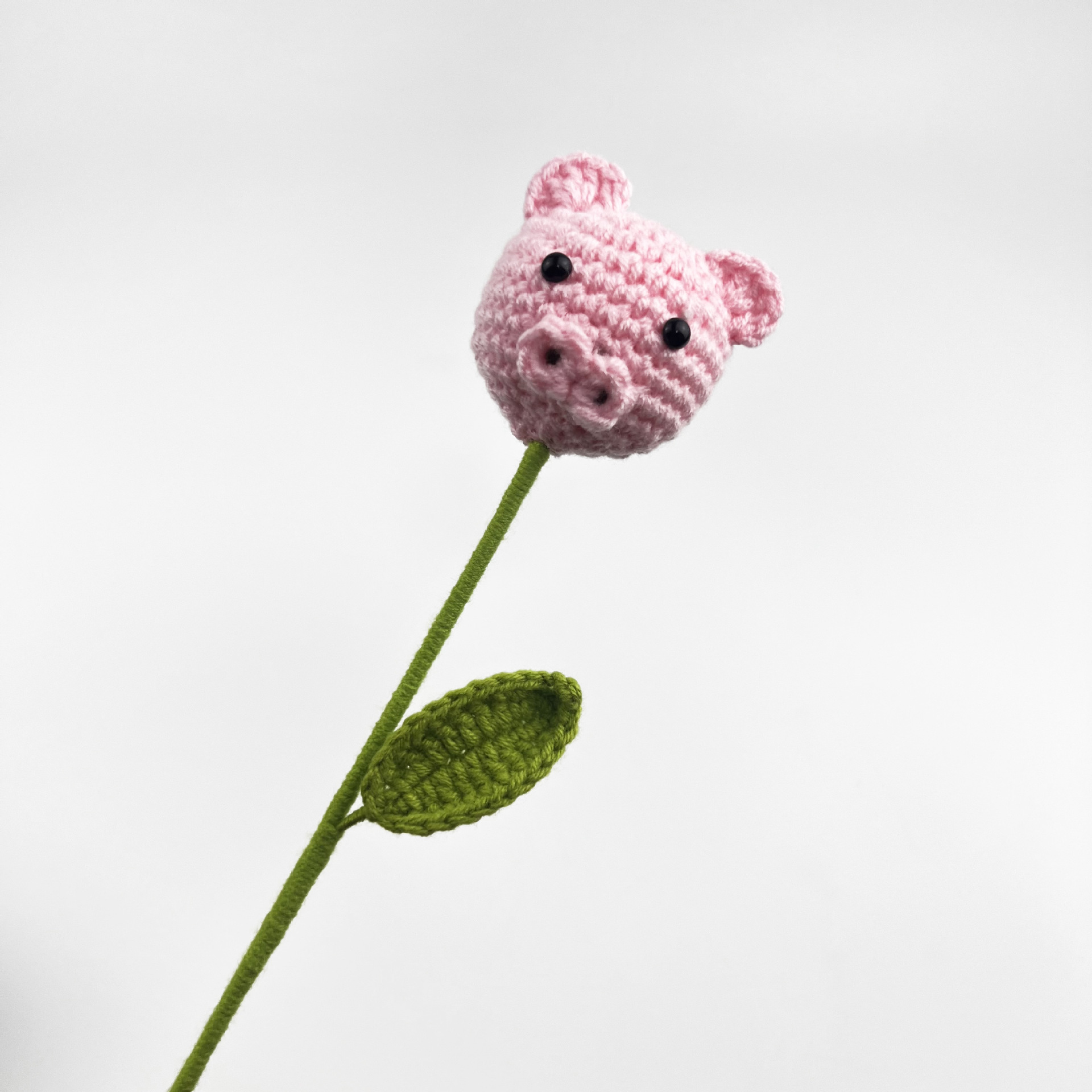 Producto terminado simulación lana hecha a mano flor decoración del hogar animal de dibujos animados creativo muñeca tejida cerdo ramo