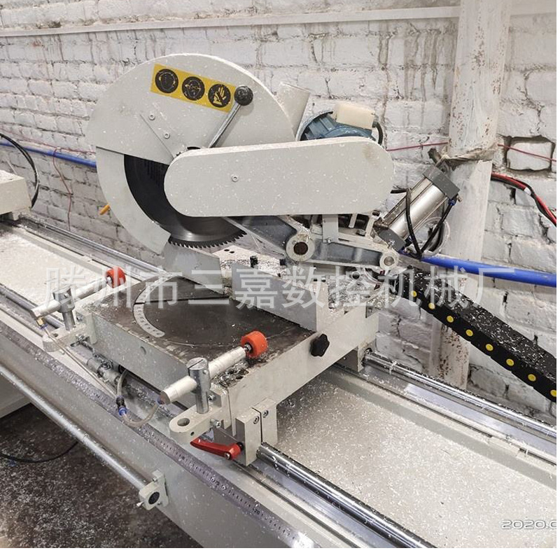 �����Ͳ��и�� ��ͷ�� �����Ŵ��ӹ��豸 UPVC�Ͳ��и��