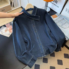 韩系蓝色正肩牛仔衬衫女春秋2026新款设计感复古叠穿衬衣长袖上衣