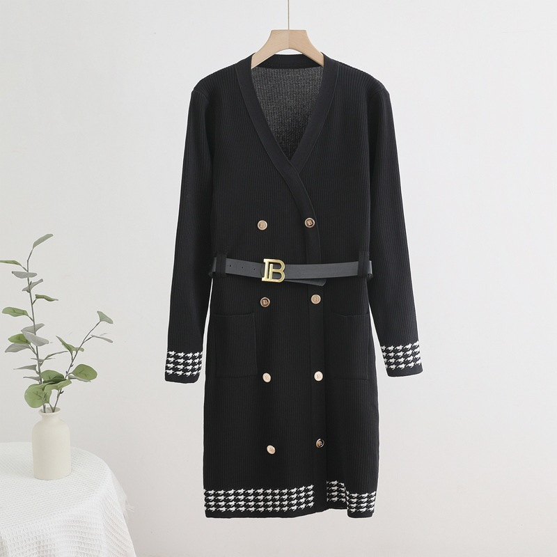 Celebrity Style V-Neck Knitted Dress for Women, Autumn and Winter New Design, Waist-Cinching, Double-Breasted Base Dress for Spring Celebrity Style V-Neck Knitted Dress for Women, Autumn and Winter New Design, Waist-Cinching, Double-Breasted Base Dress for Spring