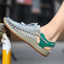 外贸多色大码夏季男士户外沙滩鞋个性绑带潮搭迷彩情侣潮轻奢凉鞋