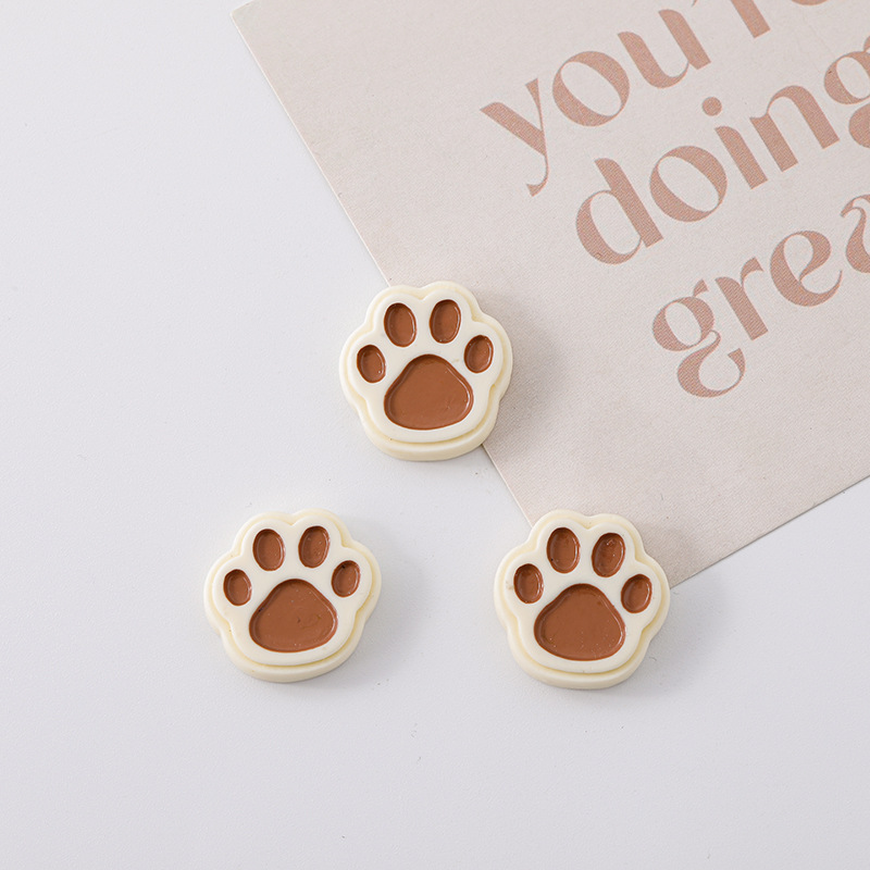 Dibujos animados transfronterizos garra de gato chocolate bricolaje accesorios de resina gel de crema accesorios para el cabello carcasa del teléfono móvil agujeros zapatos parche material