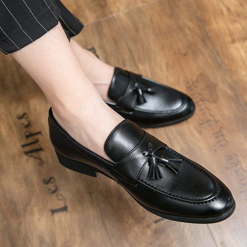 Zapatos de Lefour transfronterizos tendencia de zapatos de cuero con un pedal inglés, zapatos de cuero de negocios casuales de tamaño pequeño coreano, zapatos de boda para hombres image 7