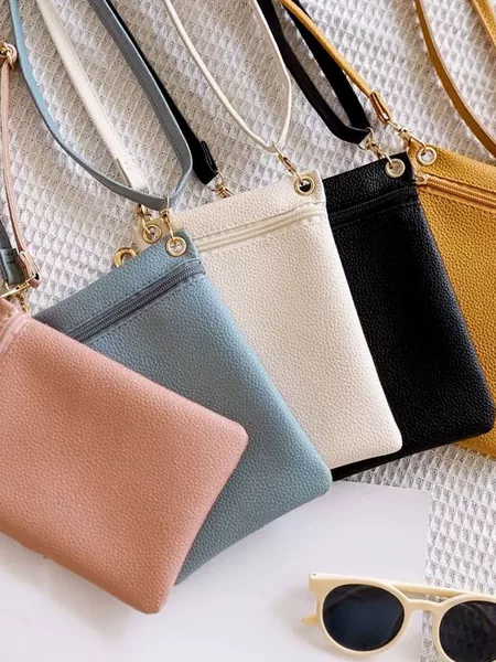 Cross-border Hot 2024 Autumn and Winter New Genuine Leather Women's Bag Mini Crossbody Bag Simple Small Square Bag Soft Cowhide Mobile Phone Bag