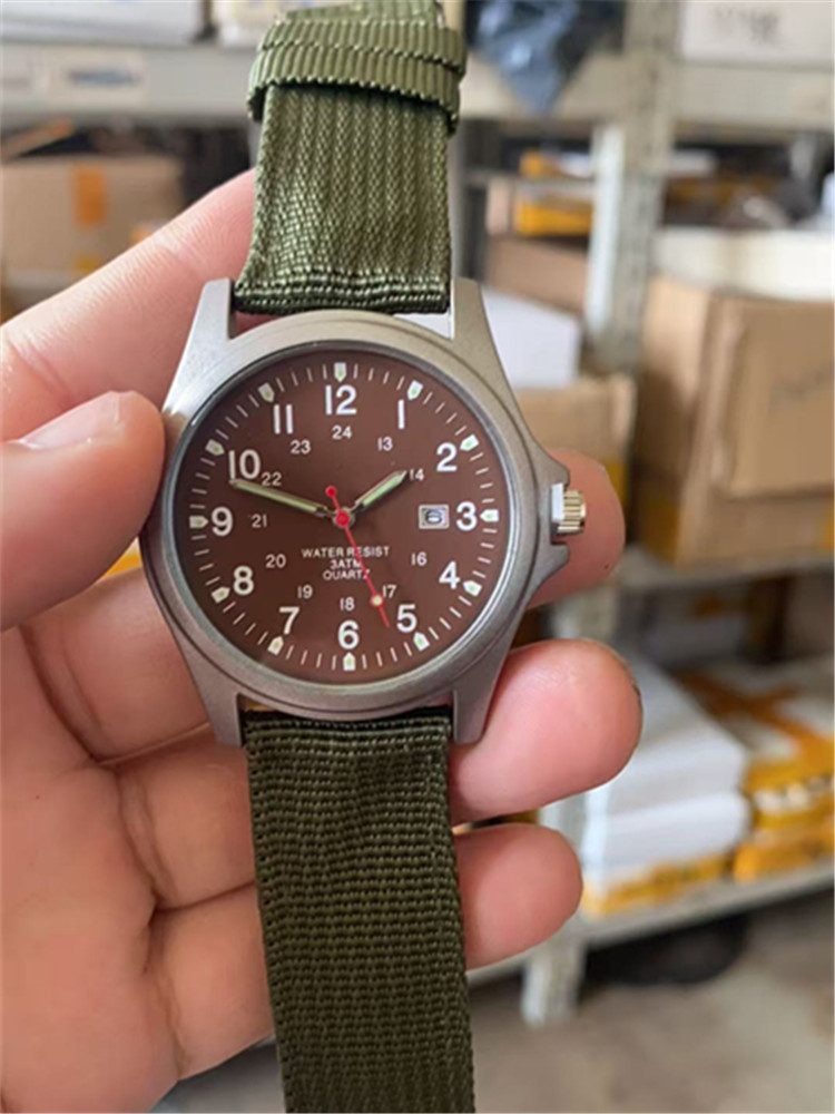 Correa de nylon reloj de hombre Calendario de comercio exterior reloj de cuarzo deseo nuevo reloj AliExpress eBay reloj militar entrega de una pieza