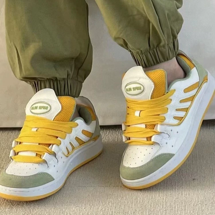 Нишевая обувь в стиле ретро, осень 2023, новая обувь для хлеба на толстой подошве, Женская Универсальная Спортивная повседневная обувь, Белая обувь