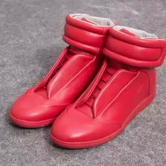 Кроссовки Martens Classic универсальные для отдыха, натуральная кожа, европейский стиль, размеры 36–45