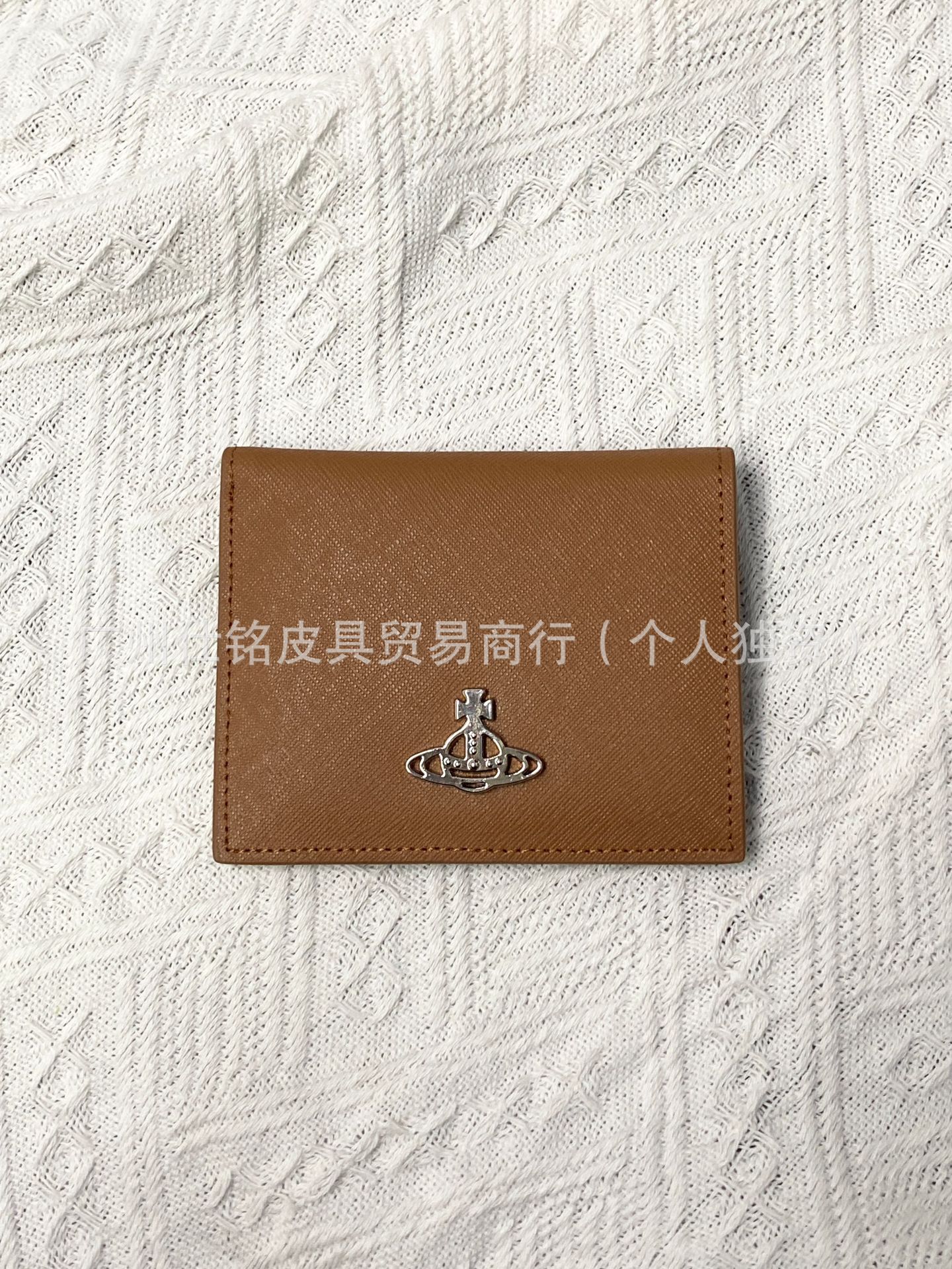 카라멜 컬러 크로스 패턴 80% off 카드홀더