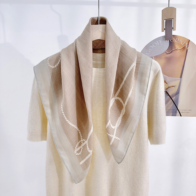 Pañuelos profesionales de alto nivel retro 68 toallas cuadradas damas de alto valor facial de moda moda temperamento toallas cuadradas